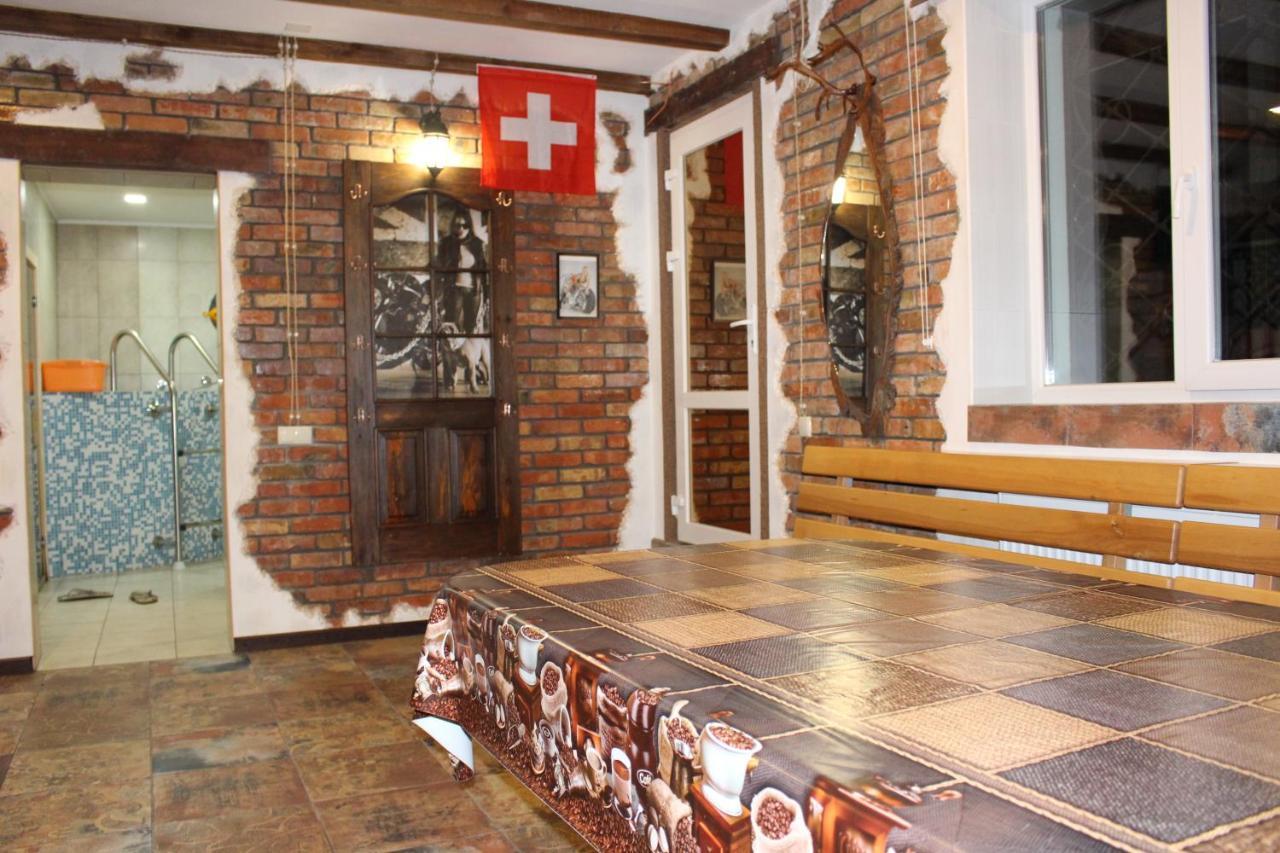 Biker's Pub Hotel Oleksandriia Bagian luar foto